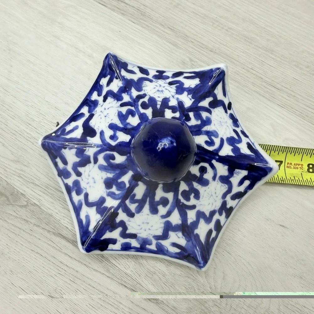 Blue White Porcelain Jar Lid Chinoiserie Scrolling Vine Finial